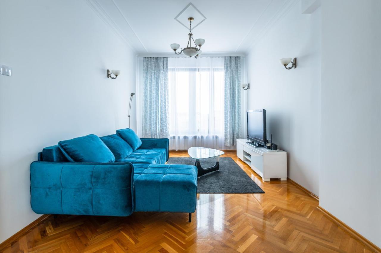 Vitosha Str 2Bd White & Blue Apt By Flat Mаnager Sofia Exterior photo